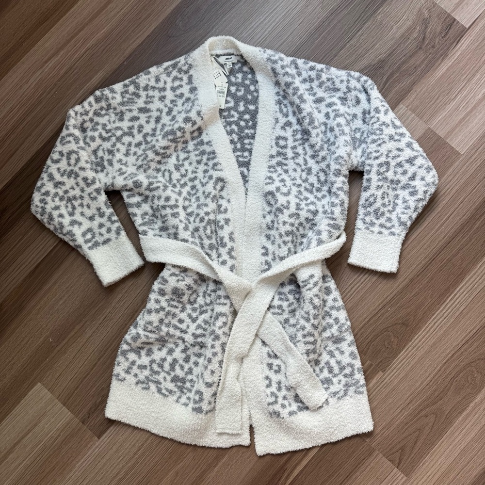 Aerie robe